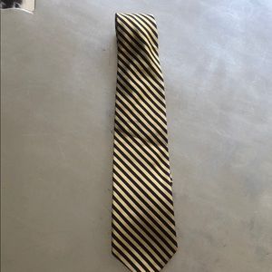 EUC Brooks Brothers Makers Tie